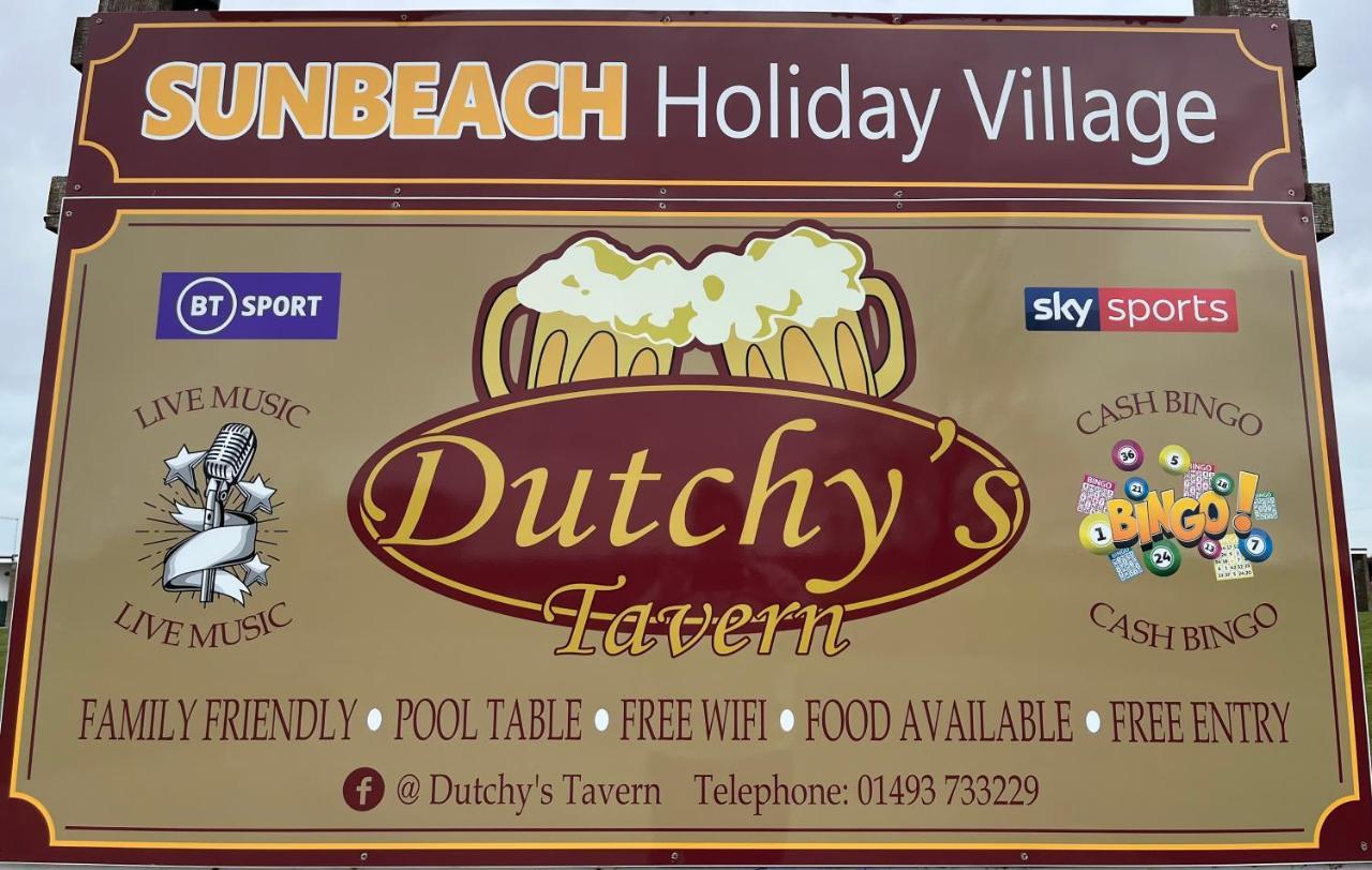 Signature, Scratby - Two Bed Chalet, Sleeps 7, Free Wi-Fi, Bed Linen And Towels Included, Pets Welcome And Onsite Entertainment Available Exterior foto