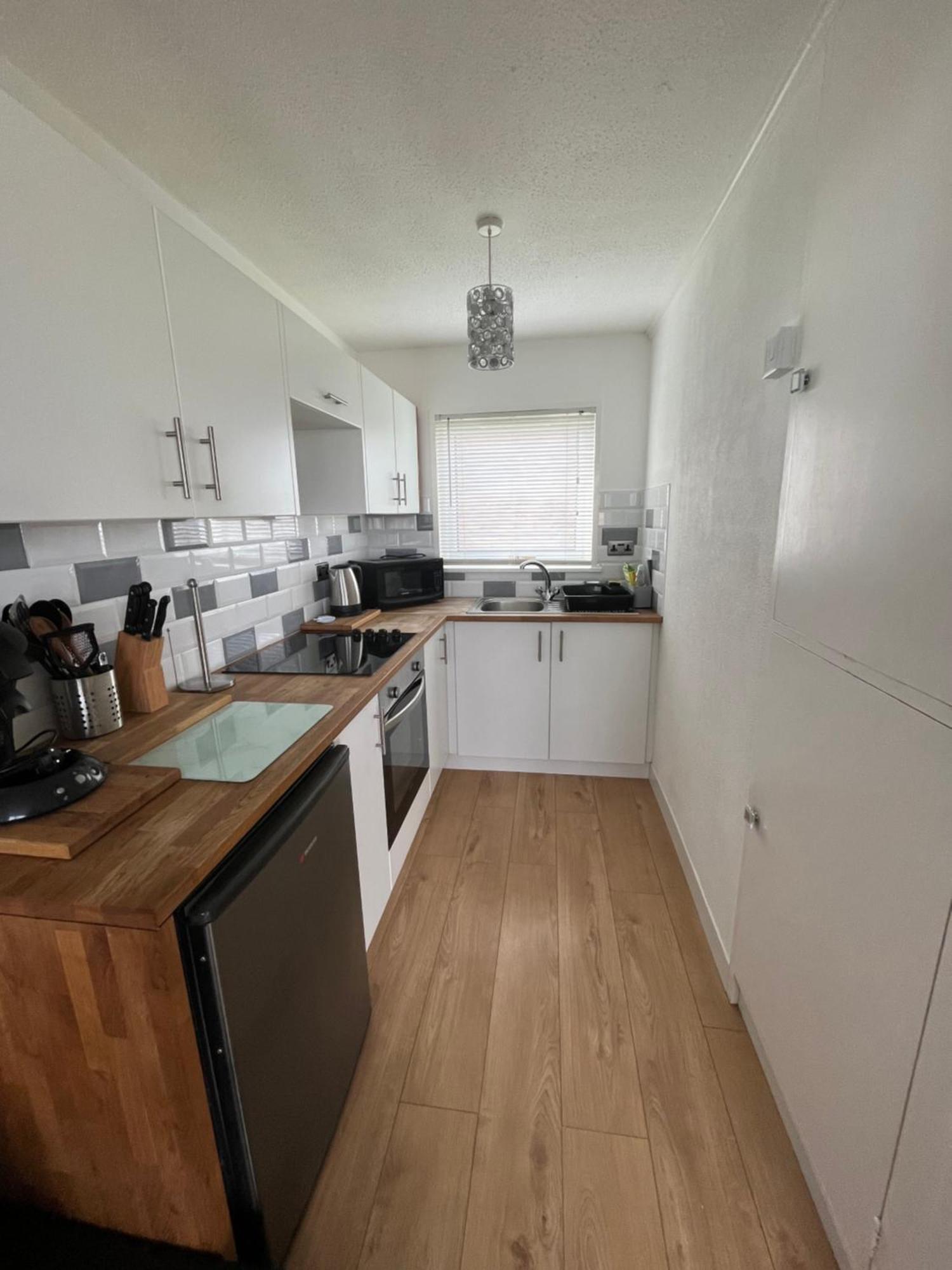 Signature, Scratby - Two Bed Chalet, Sleeps 7, Free Wi-Fi, Bed Linen And Towels Included, Pets Welcome And Onsite Entertainment Available Exterior foto